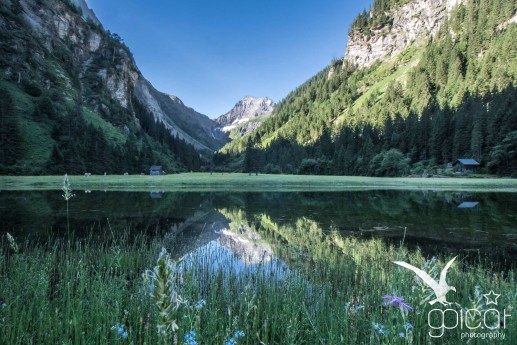 Der Hochgolling spiegelt sich im kleinen Bergsee am Laberer Boden